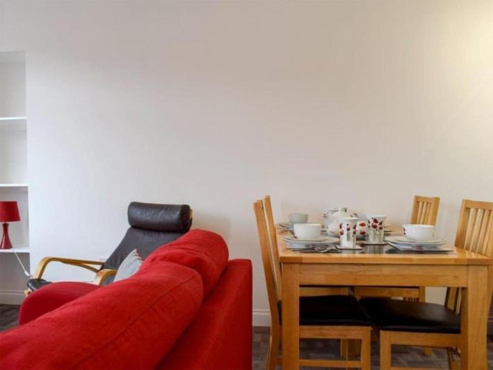 Courtyard Holiday Apartments Inverkeithing Exterior foto